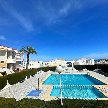 Apartament Leilighet Torrevieja Eksteriør bilde