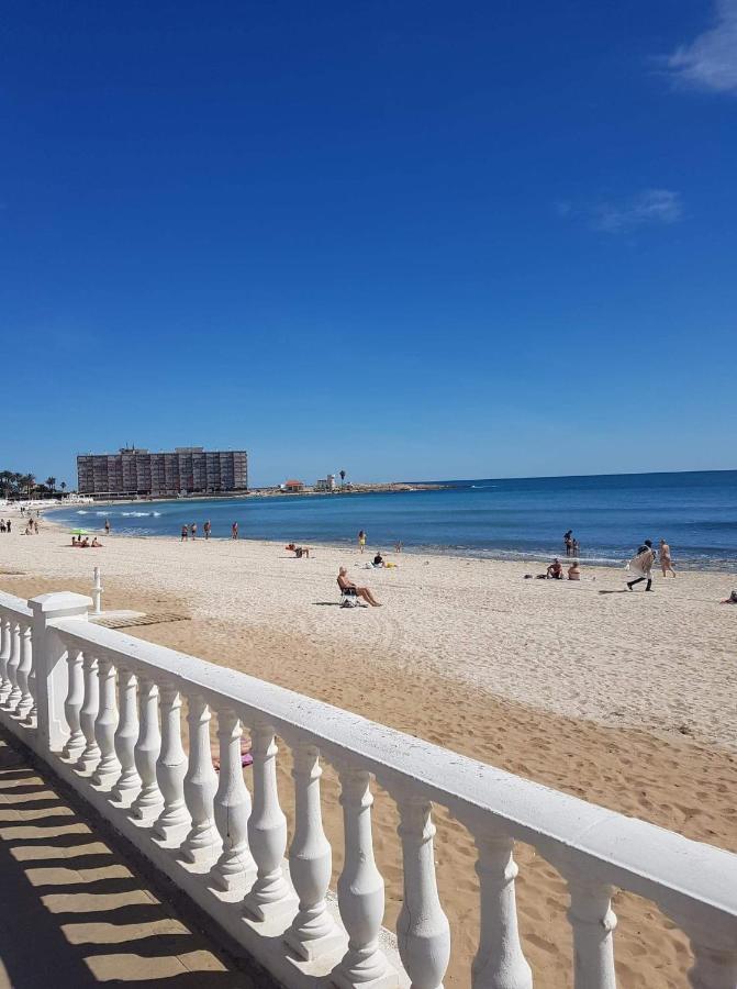 Apartament Leilighet Torrevieja Eksteriør bilde